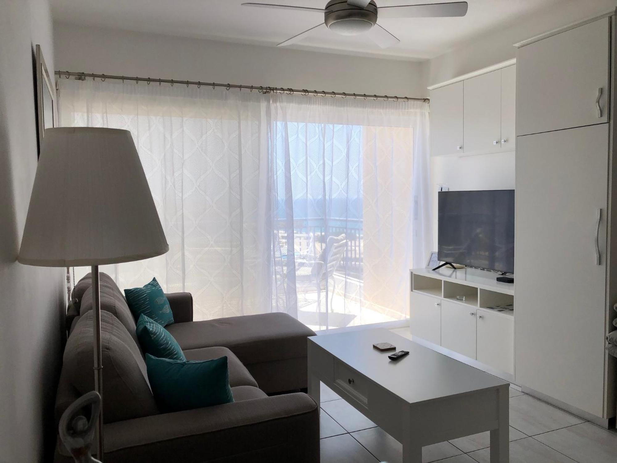 Kings Palace - Modern Penthouse With Incredible Sea Views Pafos Dış mekan fotoğraf