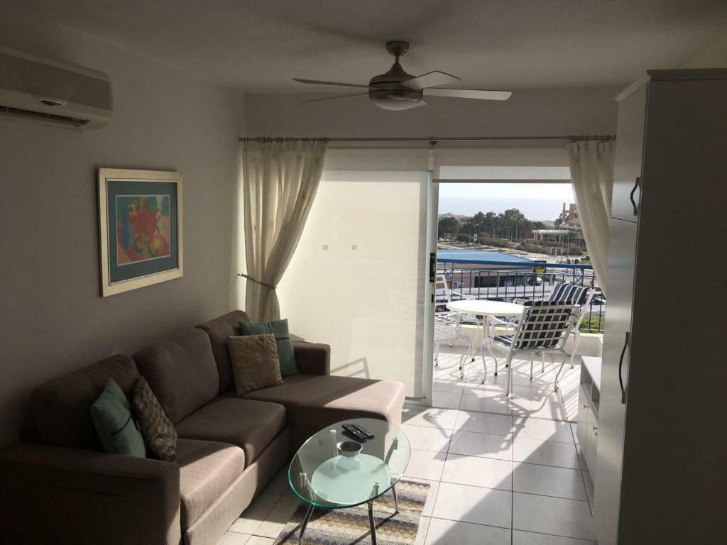 Kings Palace - Modern Penthouse With Incredible Sea Views Pafos Dış mekan fotoğraf